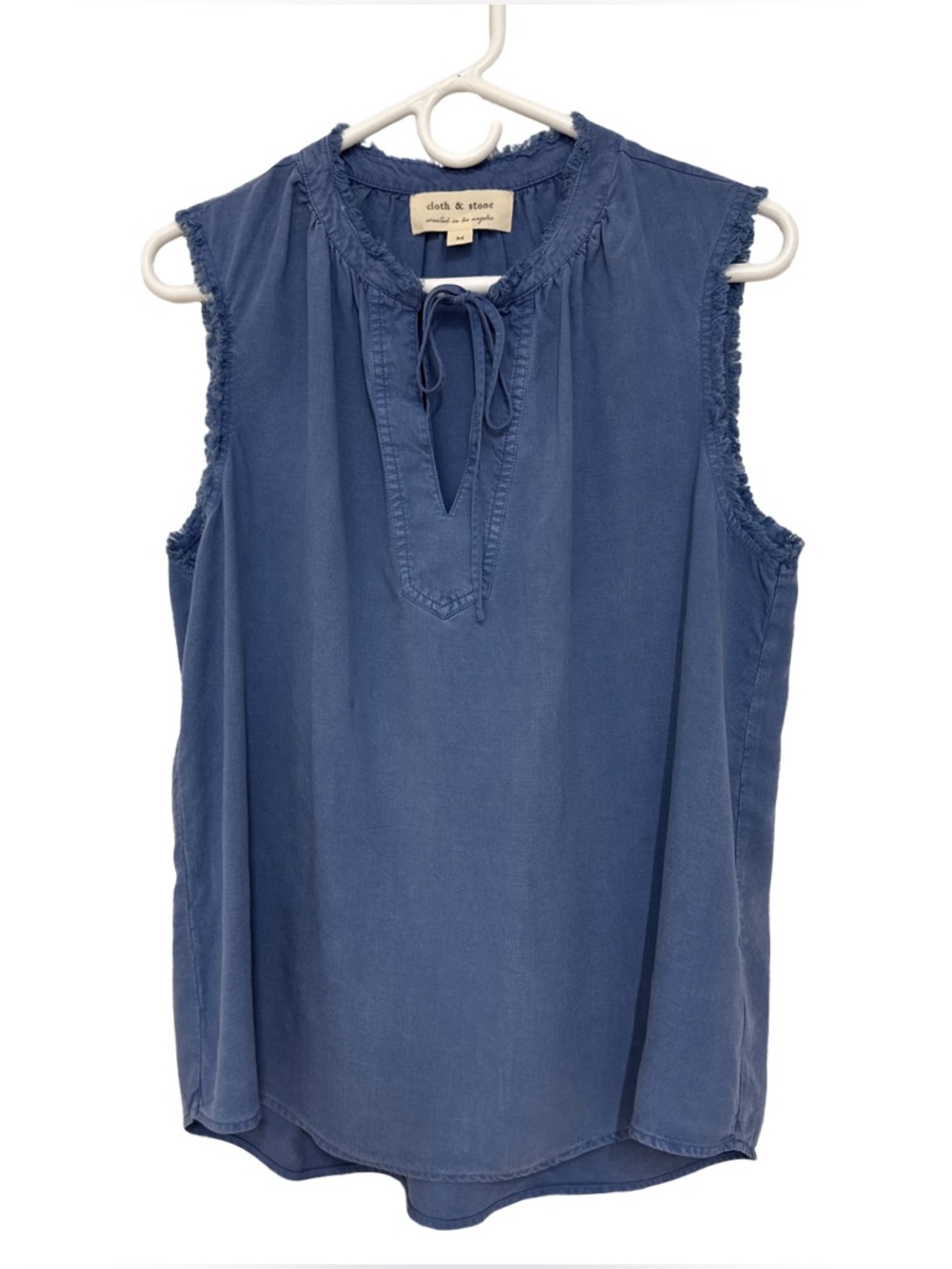 cloth & stone Sleeveless Tie-Neck Blouse in Denim Blue